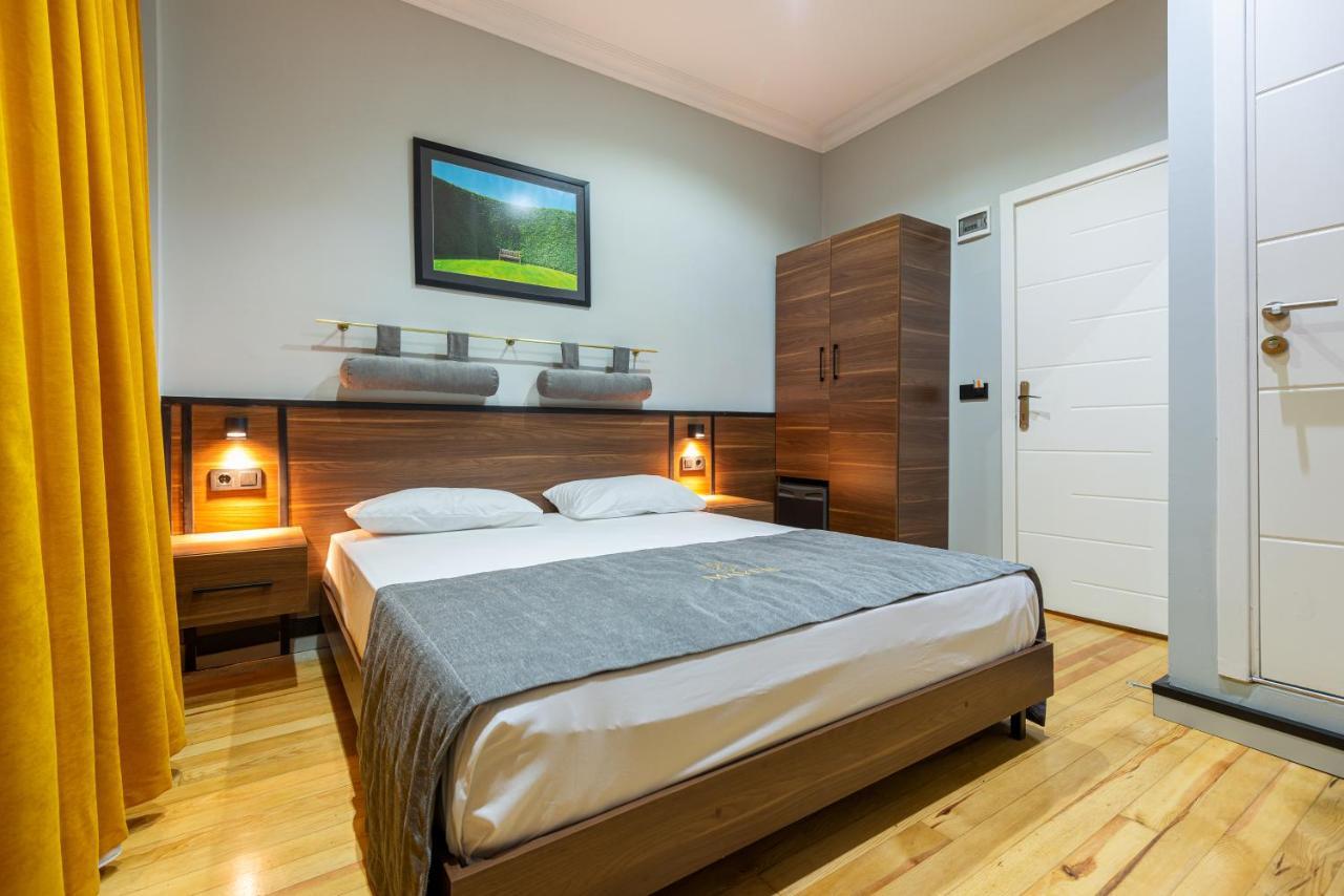 Mayer Select Hotel Istanbul Bagian luar foto