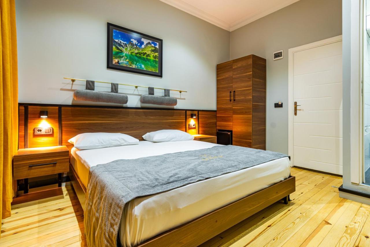 Mayer Select Hotel Istanbul Bagian luar foto