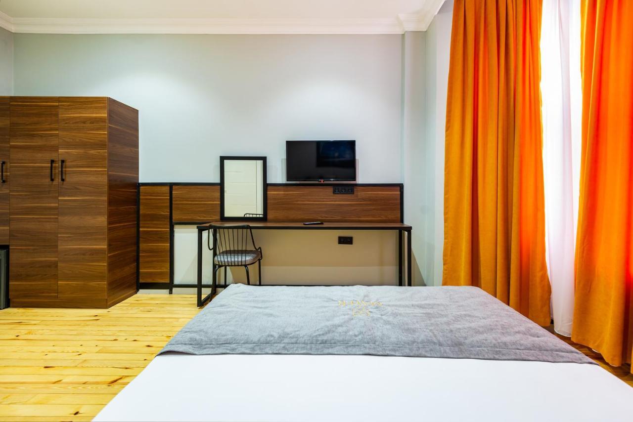 Mayer Select Hotel Istanbul Bagian luar foto