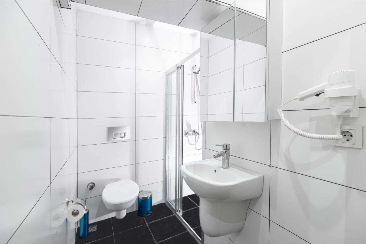Mayer Select Hotel Istanbul Bagian luar foto